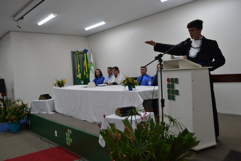 Gratid O E Homenagens Marcam Cola O De Grau Em Baturit Instituto