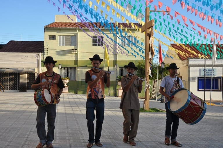 BANDA CABAÇAL SÃO JOSÉ - DE MISSÃO VELHA CE 2.jpg