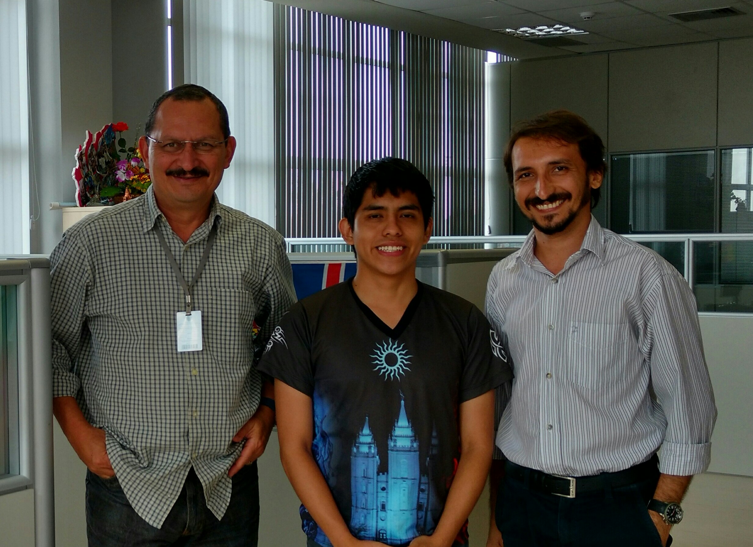 O jovem peruano Angel de Jesus Coelho Chero vai estudar Engenharia da Computação 