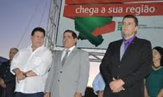 Fernando Assef, prefeito de Boa Viagem; Virgílio Araripe, reitor do IFCE; João Paulo, diretor-geral do campus de Boa Viagem