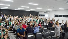 Comunidade referenda, em audiência pública, novos cursos.