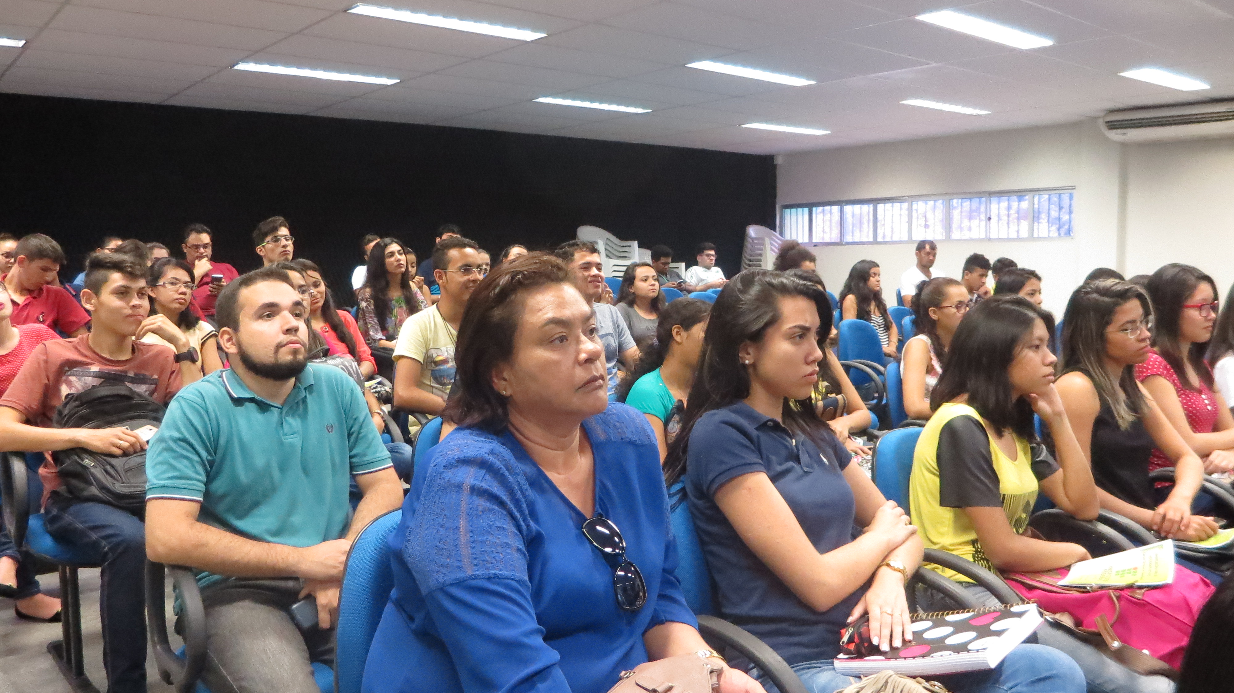 Recepção de estudantes no auditório